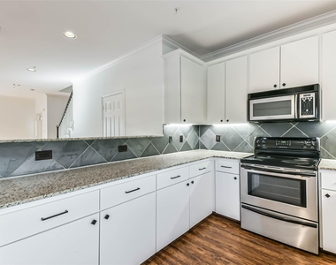 17 Waugh Drive - Photo Thumbnail 15