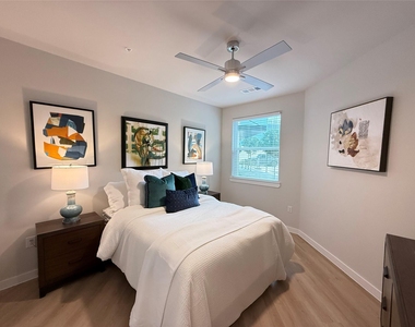 3409 Brinkman St - Photo Thumbnail 3