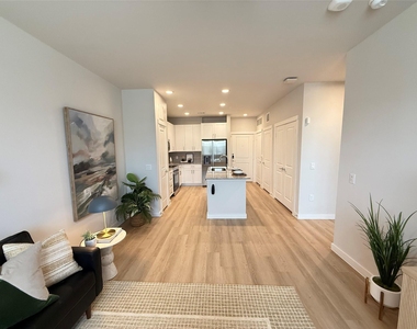 3409 Brinkman St - Photo Thumbnail 2