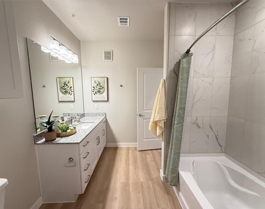 3409 Brinkman St - Photo Thumbnail 6