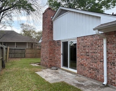419 S Starboard Street - Photo Thumbnail 20