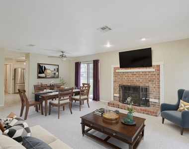 419 S Starboard Street - Photo Thumbnail 5