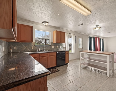 11002 Heron Nest Street - Photo Thumbnail 20