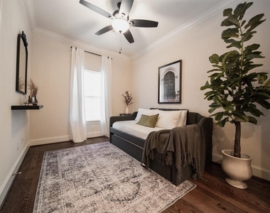 2212 Francis Street - Photo Thumbnail 32