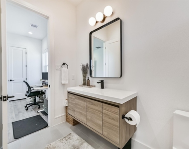 4211 Nichols St - Photo Thumbnail 22