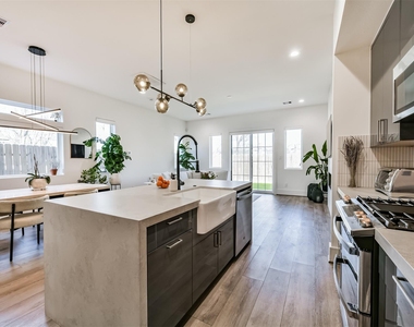 4211 Nichols St - Photo Thumbnail 5