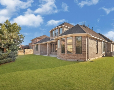 6223 Duke Trail Lane - Photo Thumbnail 47