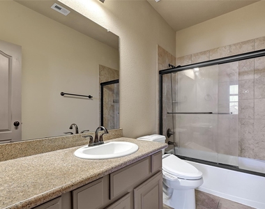 6223 Duke Trail Lane - Photo Thumbnail 42