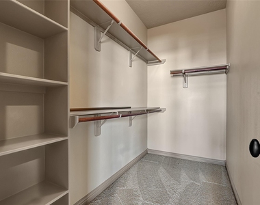 6223 Duke Trail Lane - Photo Thumbnail 43