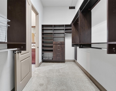 6223 Duke Trail Lane - Photo Thumbnail 26