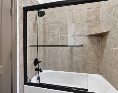 6223 Duke Trail Lane - Photo Thumbnail 37