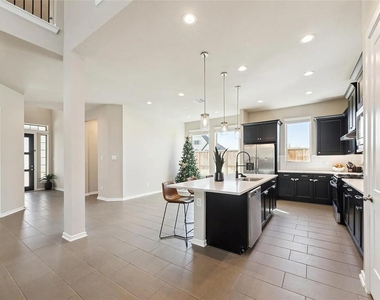29634 Sterling Knoll Drive - Photo Thumbnail 3