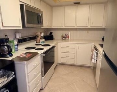 2100 N Atlantic Avenue - Photo Thumbnail 2