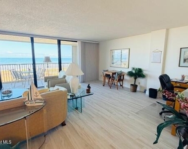 1860 N Atlantic Avenue - Photo Thumbnail 4