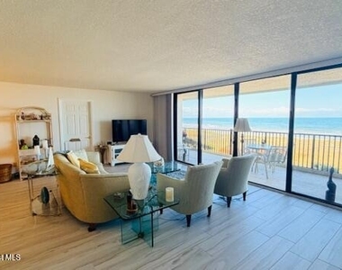 1860 N Atlantic Avenue - Photo Thumbnail 7