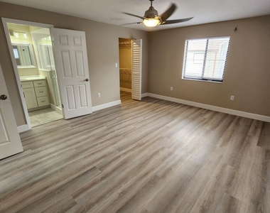 304 Wilson Avenue - Photo Thumbnail 21