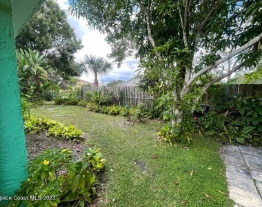 356 Pipit Street Ne - Photo Thumbnail 27