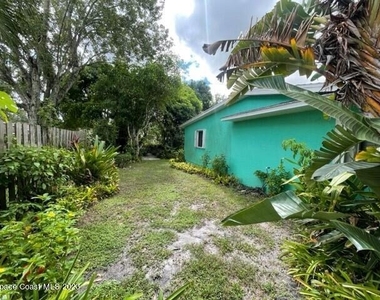 356 Pipit Street Ne - Photo Thumbnail 25