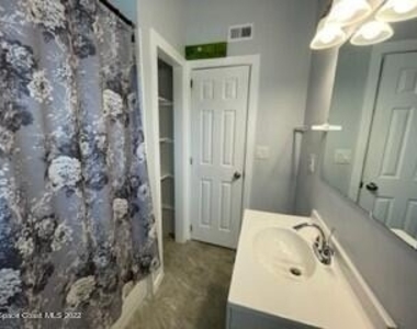 305 Prospect Avenue - Photo Thumbnail 6