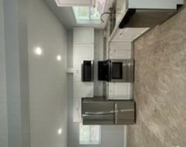 305 Prospect Avenue - Photo Thumbnail 2