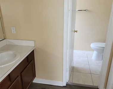 8748 Hampden Drive - Photo Thumbnail 10