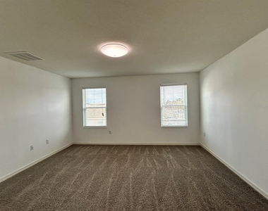 10638 Aldo Moro Drive - Photo Thumbnail 12