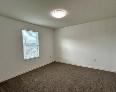 10638 Aldo Moro Drive - Photo Thumbnail 23