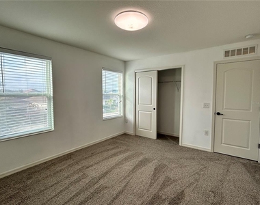 10638 Aldo Moro Drive - Photo Thumbnail 27
