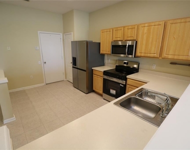 4866 Pond Ridge Drive - Photo Thumbnail 13