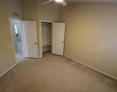 4866 Pond Ridge Drive - Photo Thumbnail 32