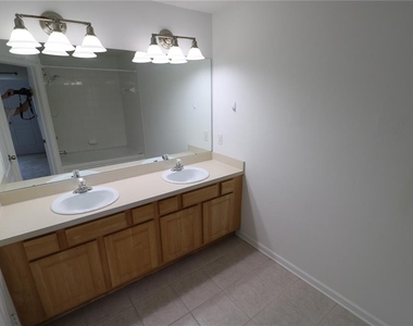 4866 Pond Ridge Drive - Photo Thumbnail 27