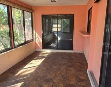 2395 Alda Lane - Photo Thumbnail 11