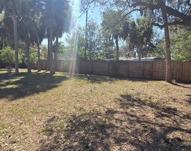 2395 Alda Lane - Photo Thumbnail 19