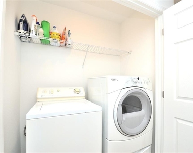 2331 Garden Belle Drive - Photo Thumbnail 14