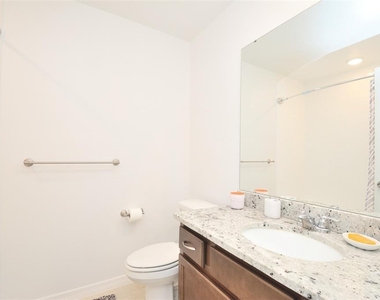 2331 Garden Belle Drive - Photo Thumbnail 15