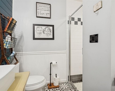 2603 N Ridgewood Avenue - Photo Thumbnail 21