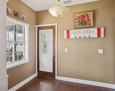 2603 N Ridgewood Avenue - Photo Thumbnail 28