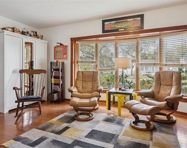 2603 N Ridgewood Avenue - Photo Thumbnail 17