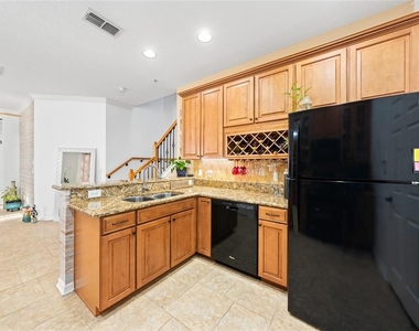 14200 Oasis Cove Boulevard - Photo Thumbnail 13
