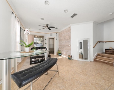 14200 Oasis Cove Boulevard - Photo Thumbnail 7