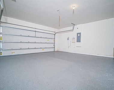 326 Meadowbrook Boulevard - Photo Thumbnail 19