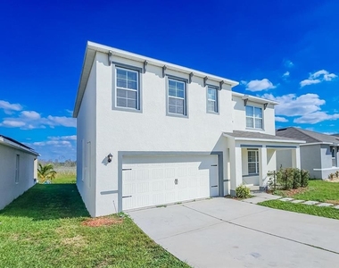 326 Meadowbrook Boulevard - Photo Thumbnail 2
