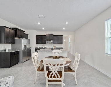 4110 Nw 44 Circle - Photo Thumbnail 11