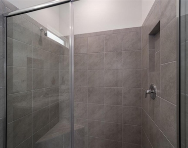 4110 Nw 44 Circle - Photo Thumbnail 20
