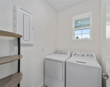 4110 Nw 44 Circle - Photo Thumbnail 27