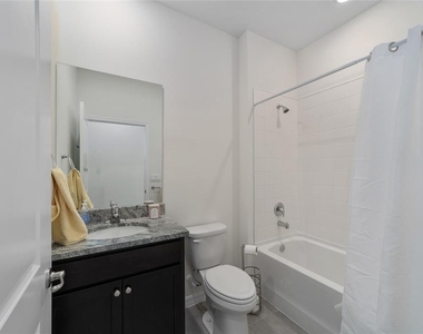 4110 Nw 44 Circle - Photo Thumbnail 26