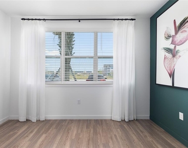 10105 Selten Way - Photo Thumbnail 10