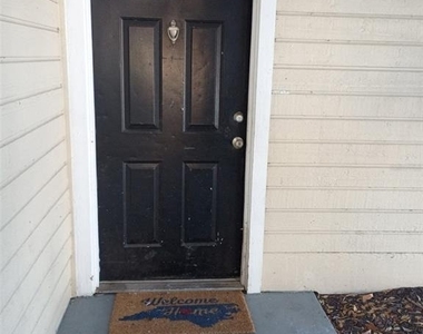 1037 S Hiawassee Road - Photo Thumbnail 3