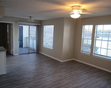 1037 S Hiawassee Road - Photo Thumbnail 1