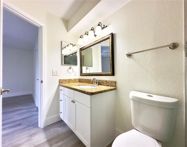 5140 Conroy Road - Photo Thumbnail 27
